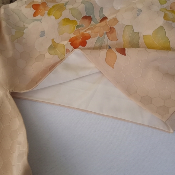 Vintage Silk Pastel Peach Floral Flowy Lined Silky Jaquard Hand Painted Kimono - Picture 10 of 14